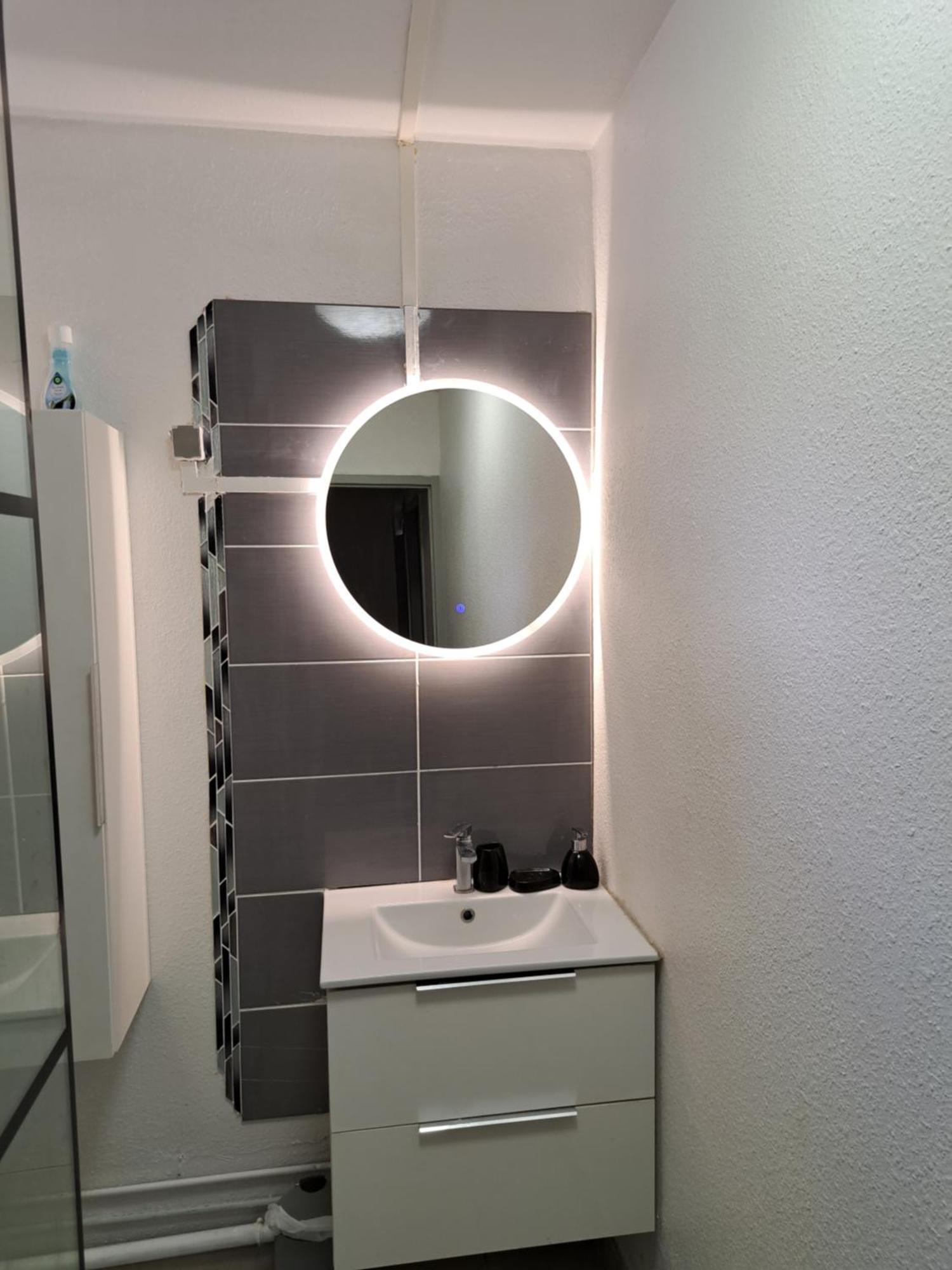 Super Appartement T3 Proche De Tout Sans Vis-A-Vis Fort-de-France Luaran gambar
